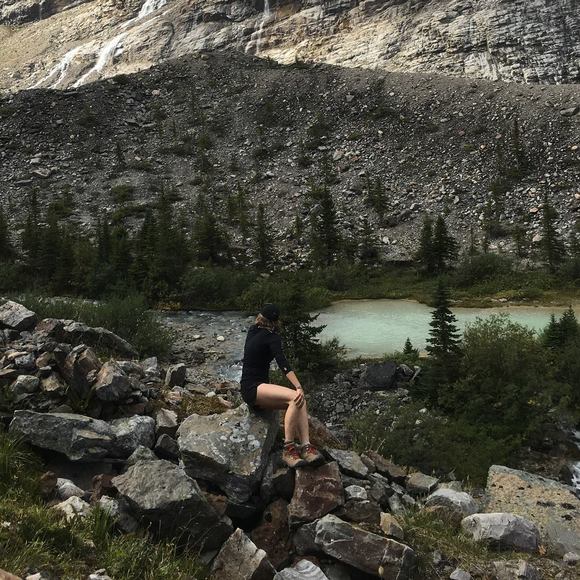 Meet your Posher, Lynsey - Picture 1 of 1